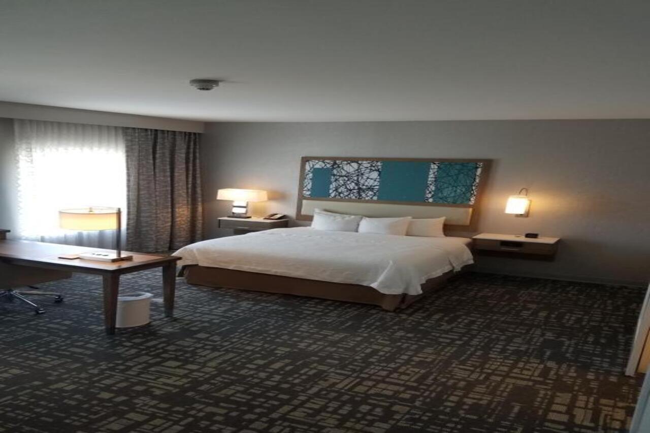 Hampton Inn & Suites Dallas-The Colony Ngoại thất bức ảnh
