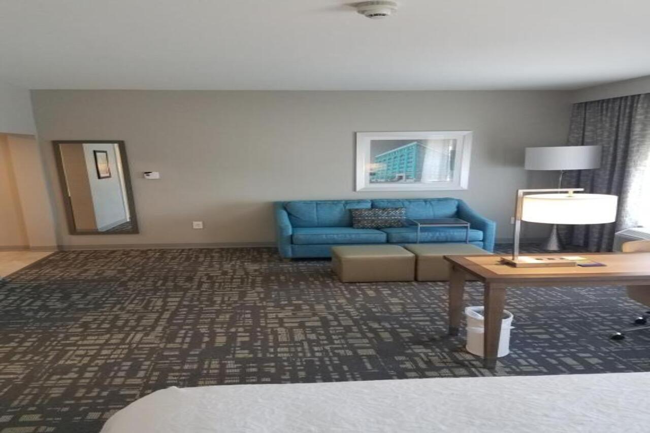 Hampton Inn & Suites Dallas-The Colony Ngoại thất bức ảnh