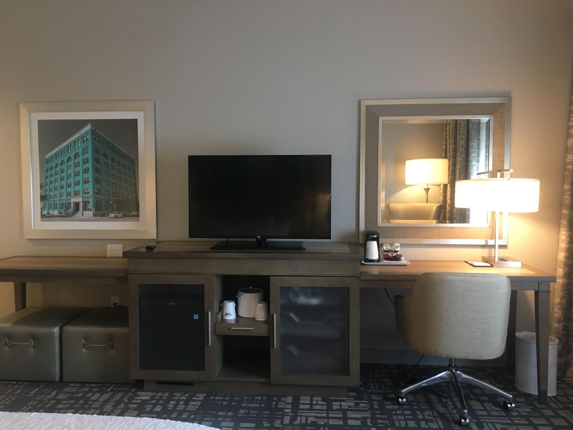 Hampton Inn & Suites Dallas-The Colony Ngoại thất bức ảnh