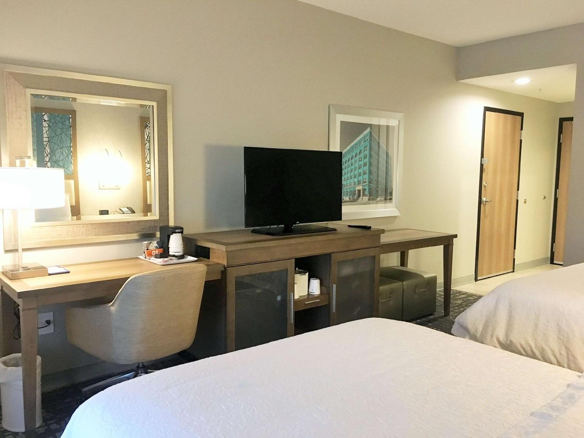 Hampton Inn & Suites Dallas-The Colony Ngoại thất bức ảnh