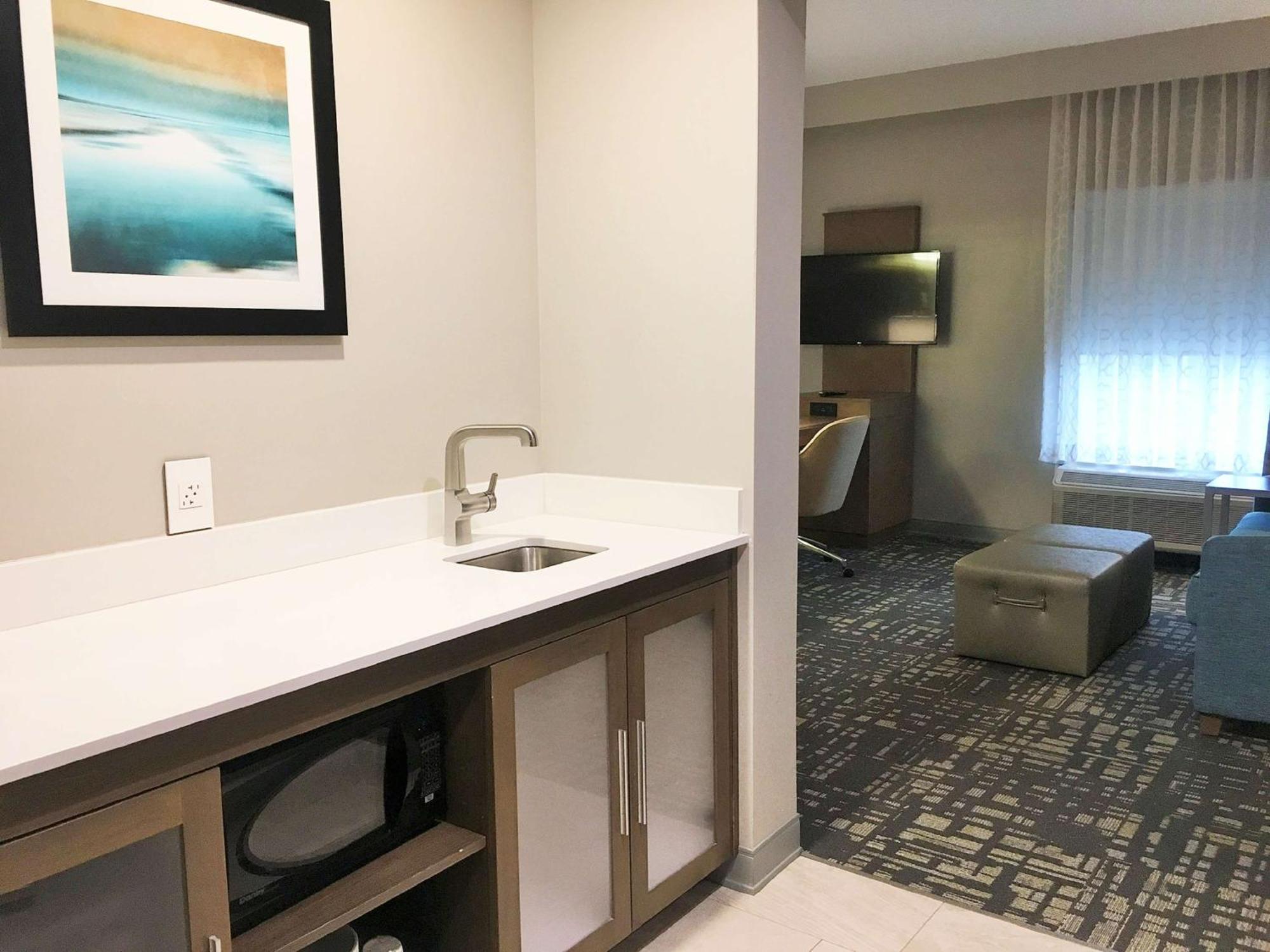 Hampton Inn & Suites Dallas-The Colony Ngoại thất bức ảnh